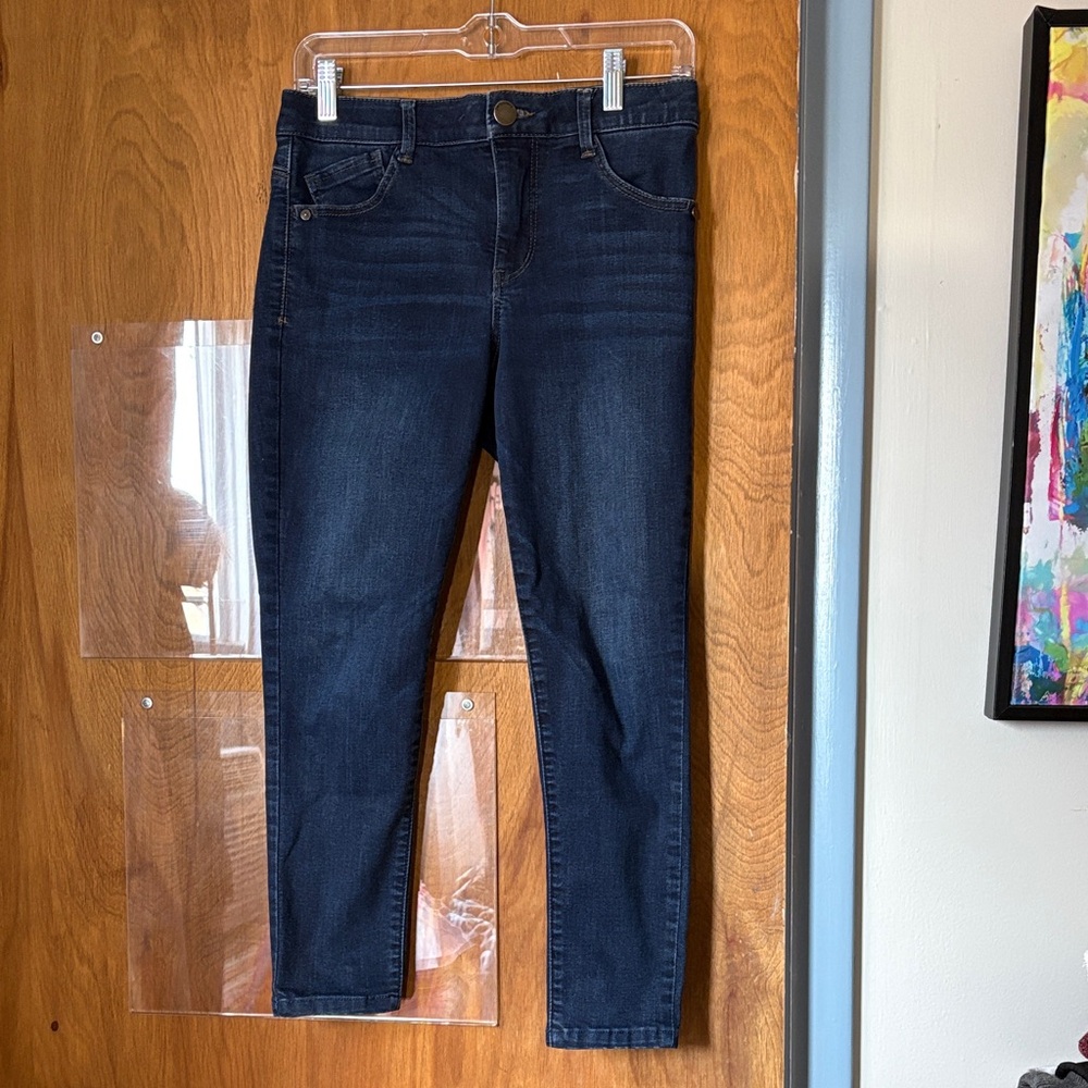 Democracy Women’s Dark Wash Skinny Jeans